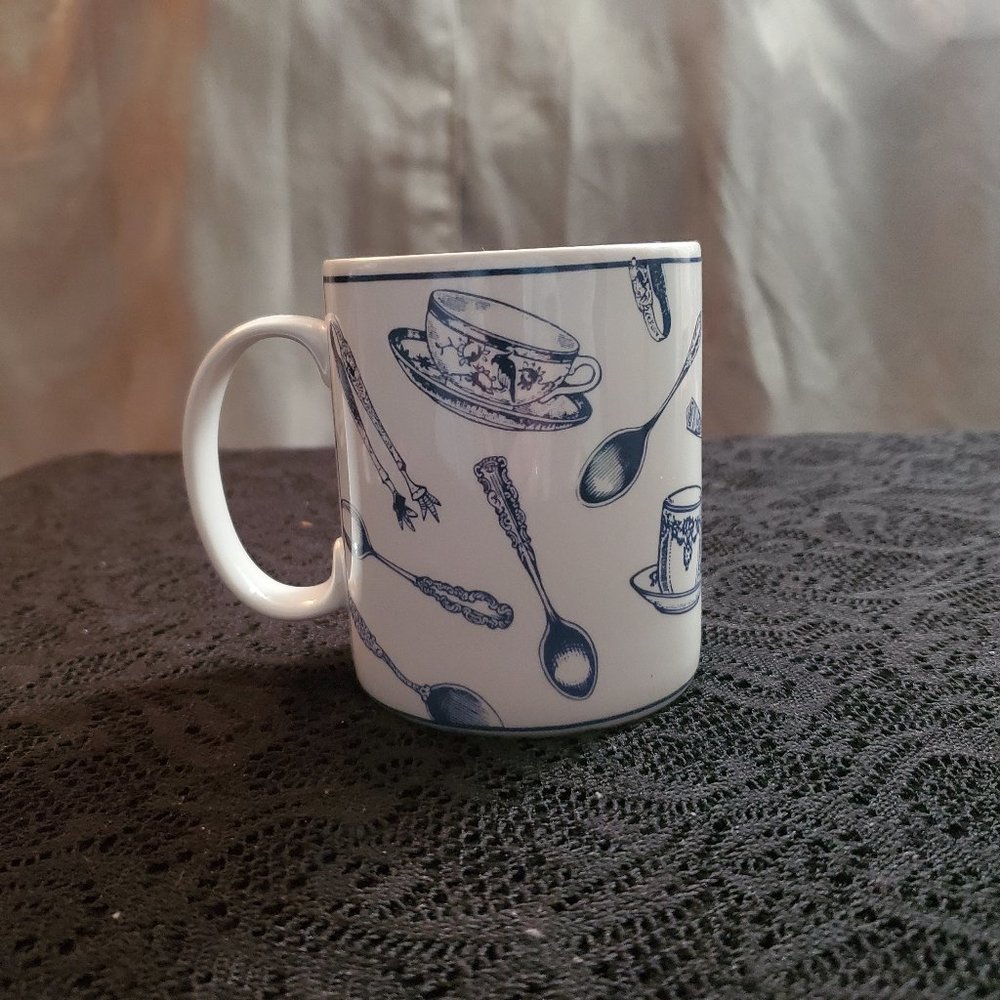 UNUSED Fitz & Floyd Omnibus "Colony Blue" coffee mug
